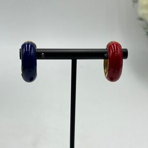 Kenneth Jay Lane KJL Reversible Blue and Red Enamel Clip-on Huggie Earrings